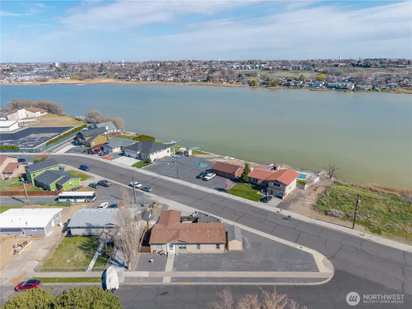 $269,000 | 1341 West Columbia Avenue, Moses Lake, WA 98837