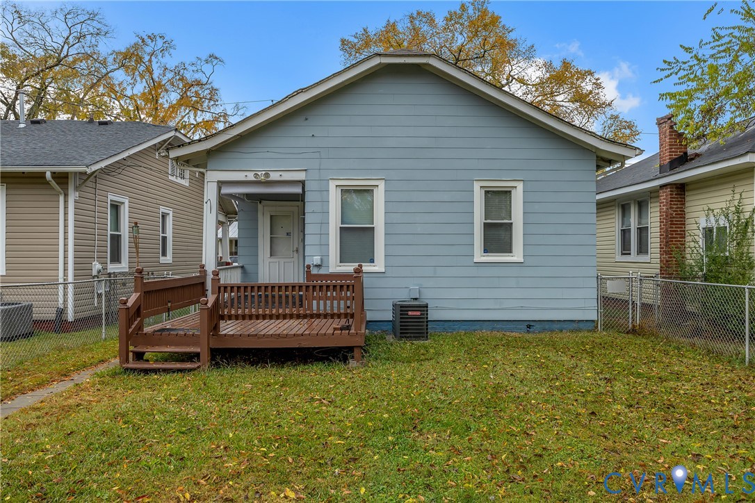 3208 Decatur Street Richmond, VA 23224 - Photo 11 of 12 Rear view of property with a fenced backyard and a
