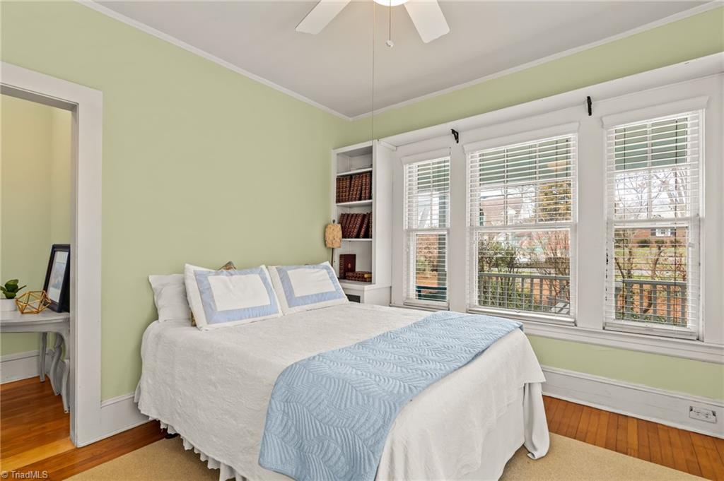 633 Colonial Drive High Point, NC 27262 - Photo 25 of 30 Gallery Image 25