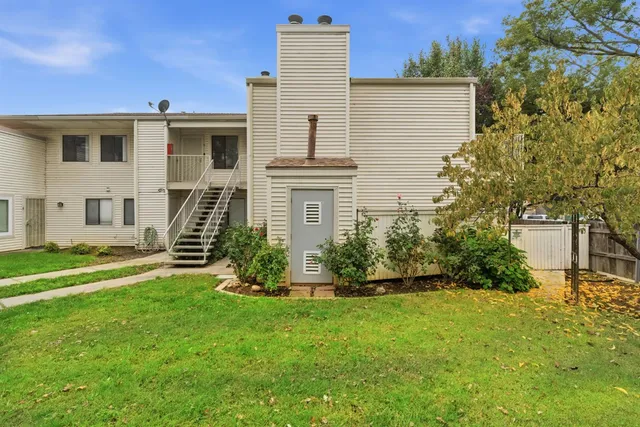 $199,000 | 2524 Winchester Drive, Unit 10, Lodi, CA 95240