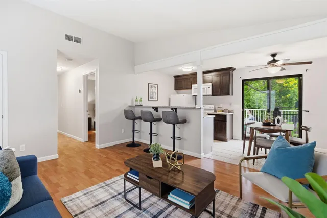 $199,000 | 2524 Winchester Drive, Unit 10, Lodi, CA 95240