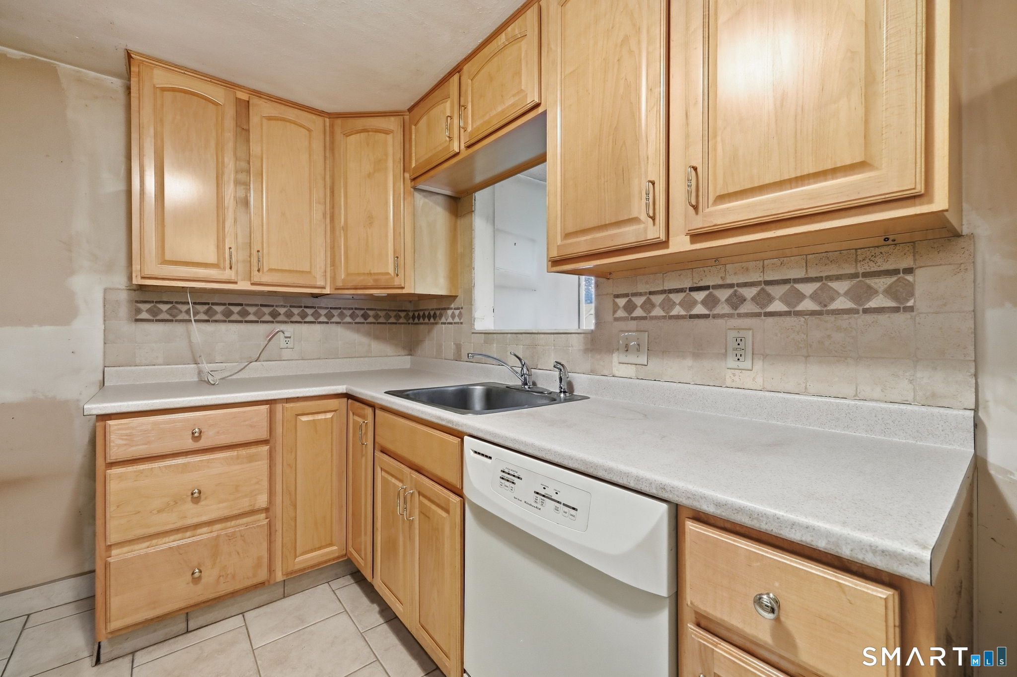 67 Wright Road Rocky Hill, CT 06067 - Photo 3 of 36 Gallery Image 3