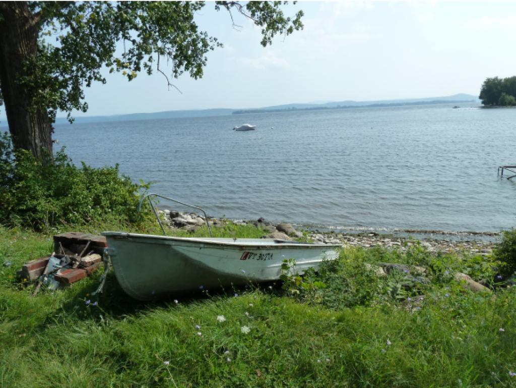 18 Folsom Harbor Road Grand Isle, VT 05458 - Photo 1 of 9 Gallery Image 1