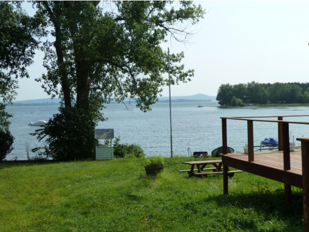 18 Folsom Harbor Road Grand Isle, VT 05458 - Photo 5 of 9 Gallery Image 5