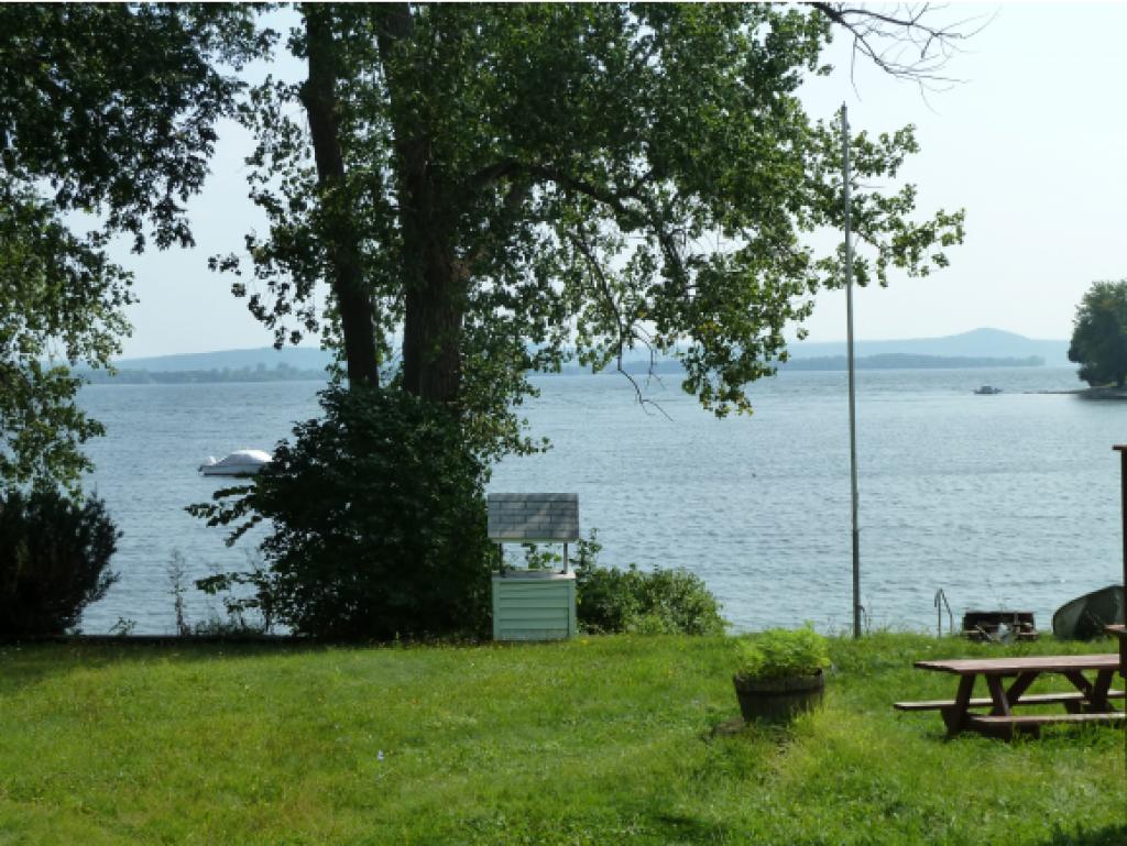 18 Folsom Harbor Road Grand Isle, VT 05458 - Photo 8 of 9 Gallery Image 8