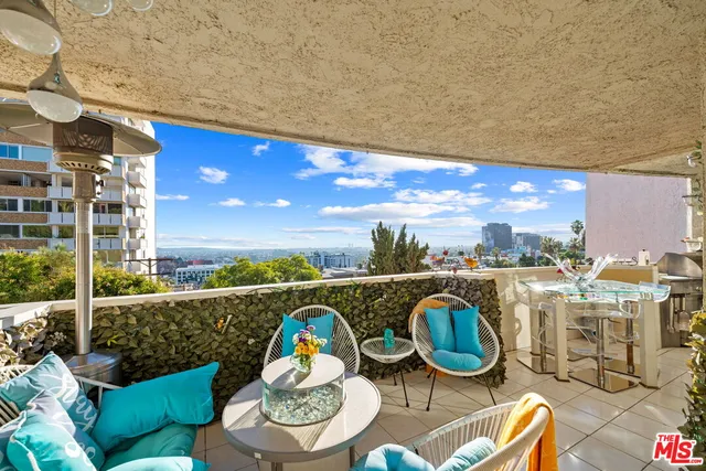 $949,000 | 1230 Horn Avenue, Unit 624, West Hollywood, CA 90069