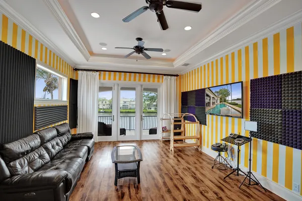 $25,000 | 18669 Southeast Palm Island Lane, Jupiter, FL 33458