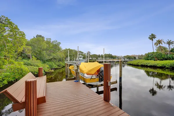 $25,000 | 18669 Southeast Palm Island Lane, Jupiter, FL 33458