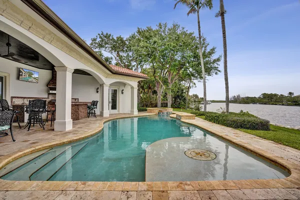 $25,000 | 18669 Southeast Palm Island Lane, Jupiter, FL 33458