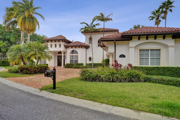 $25,000 | 18669 Southeast Palm Island Lane, Jupiter, FL 33458