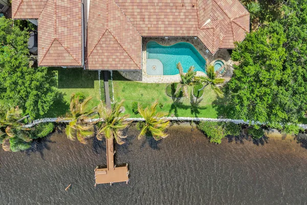 $25,000 | 18669 Southeast Palm Island Lane, Jupiter, FL 33458