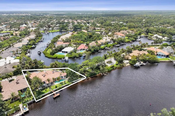 $25,000 | 18669 Southeast Palm Island Lane, Jupiter, FL 33458
