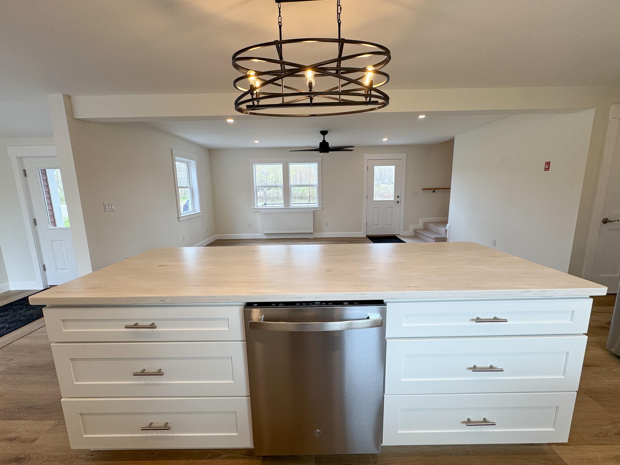 489 Enfield Road Lincoln, ME 04457 - Photo 8 of 37 7