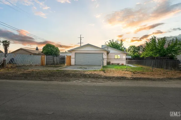 $349,900 | Undisclosed Address, Bakersfield, CA 93307