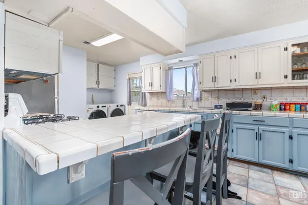 $349,900 | Undisclosed Address, Bakersfield, CA 93307