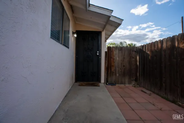 $349,900 | Undisclosed Address, Bakersfield, CA 93307