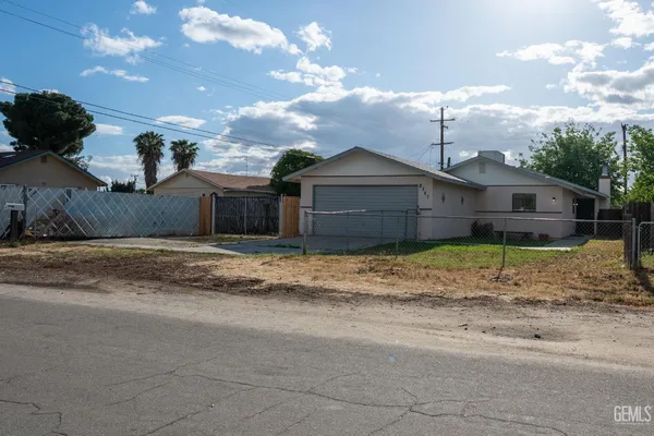 $349,900 | Undisclosed Address, Bakersfield, CA 93307