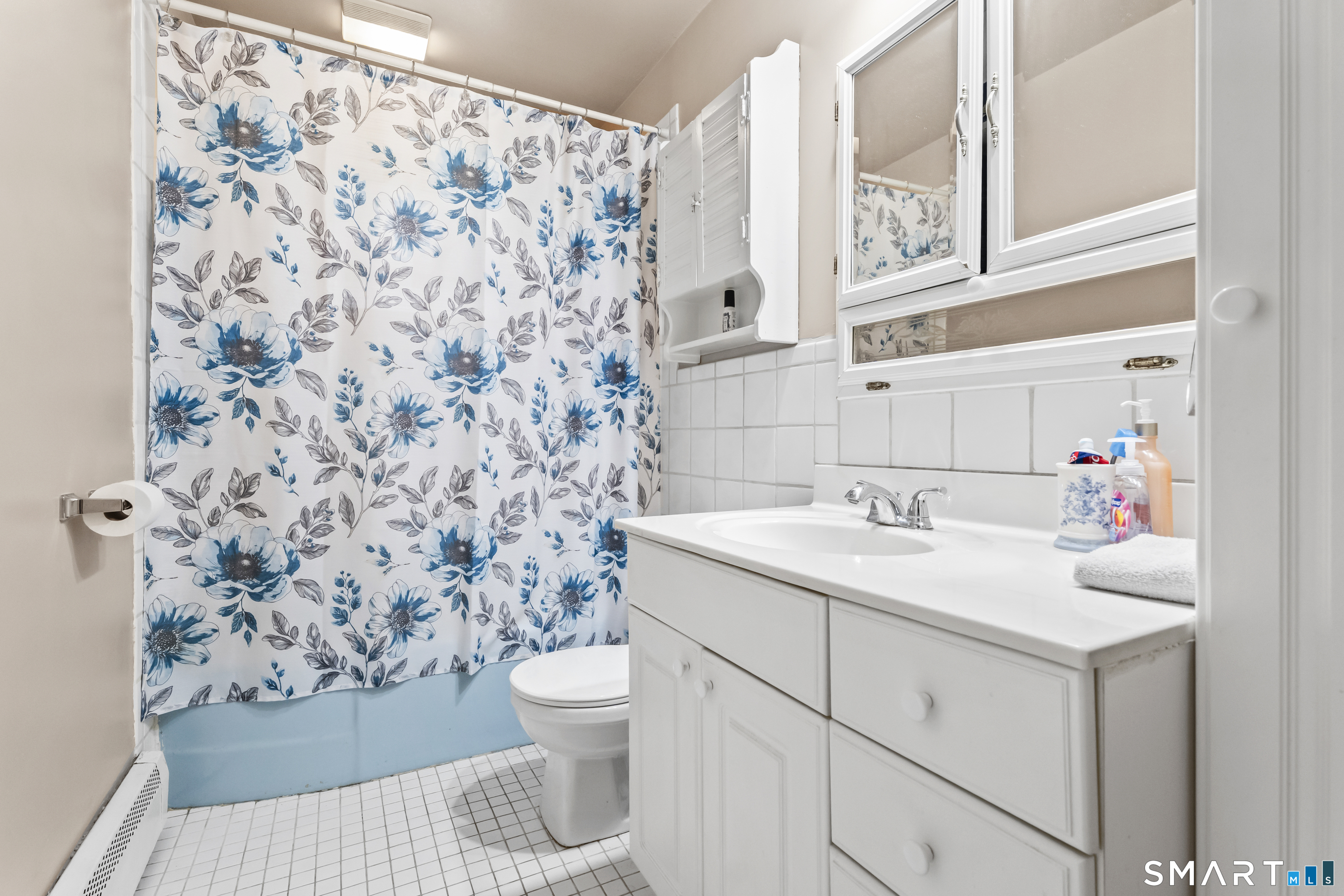 102 Glen Ridge Road Fairfield, CT 06825 - Photo 13 of 26 Gallery Image 13