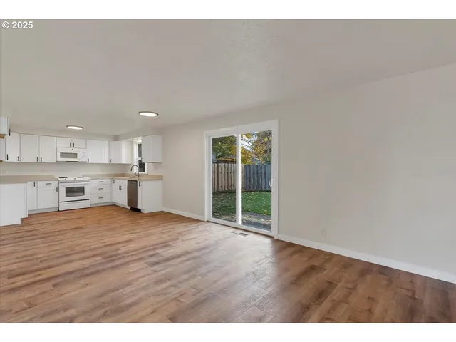 $399,000 | 4803 Regal Drive Northeast, Salem, OR 97301