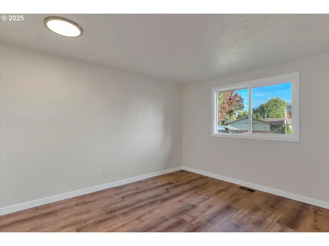 $399,000 | 4803 Regal Drive Northeast, Salem, OR 97301