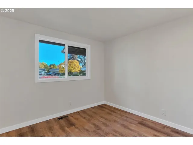 $399,000 | 4803 Regal Drive Northeast, Salem, OR 97301