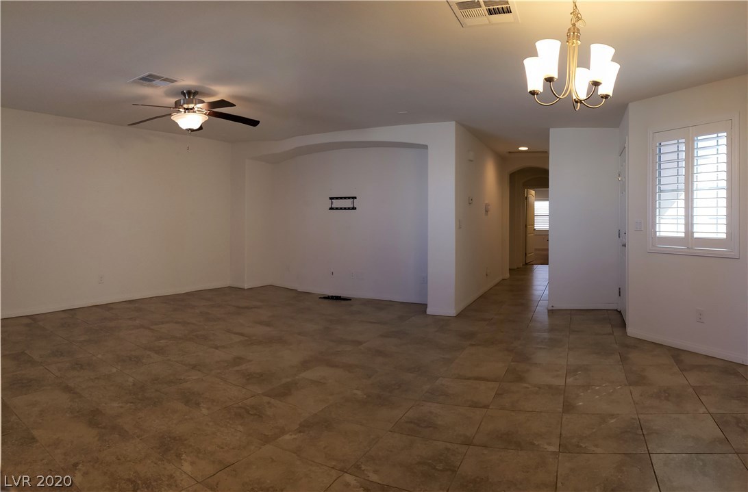 2277 Chandler Ranch Place Laughlin, NV 89029 - Photo 3 of 37