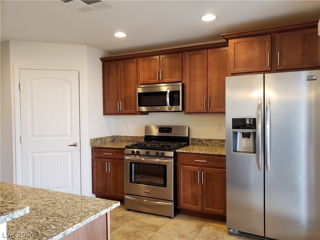 2277 Chandler Ranch Place Laughlin, NV 89029 - Photo 6 of 37