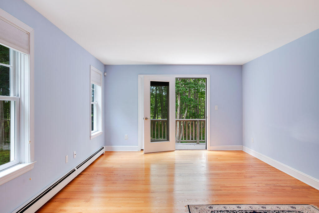 8 Shore Road Biddeford, ME 04005 - Photo 15 of 43 28