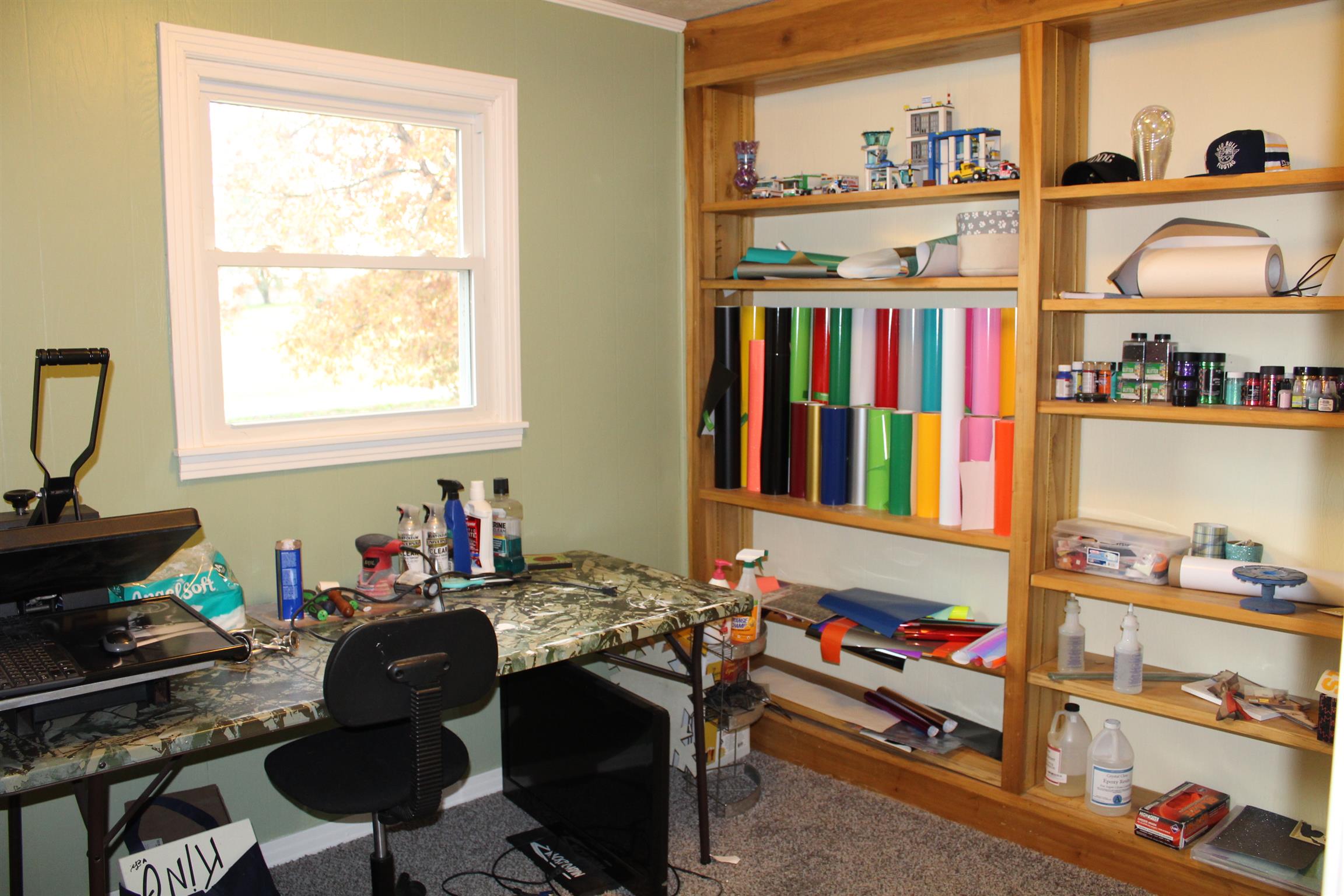 462 Furnace Hollow Road Dickson, TN 37055 - Photo 15 of 24 bedroom that they are using as a craft room