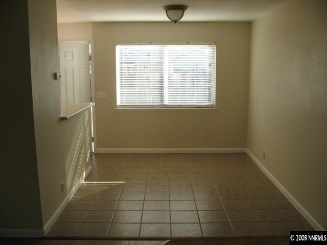 1410 Haddock Drive Reno, NV 89512 - Photo 4 of 8 Photo 4