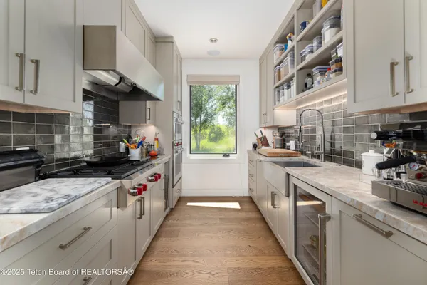 $19,500,000 | 3150 Cody Creek Drive, Jackson, WY 83001