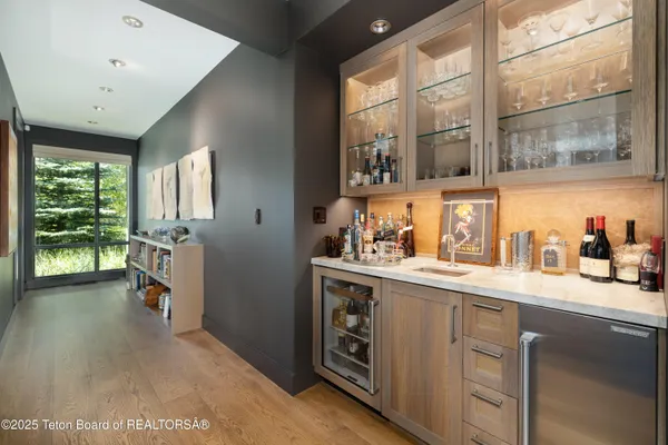 $19,500,000 | 3150 Cody Creek Drive, Jackson, WY 83001