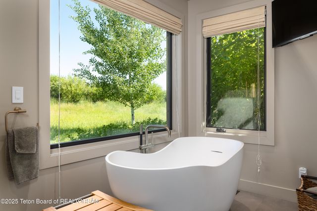 $22,000,000 | 3150 Cody Creek Drive, Jackson, WY 83001