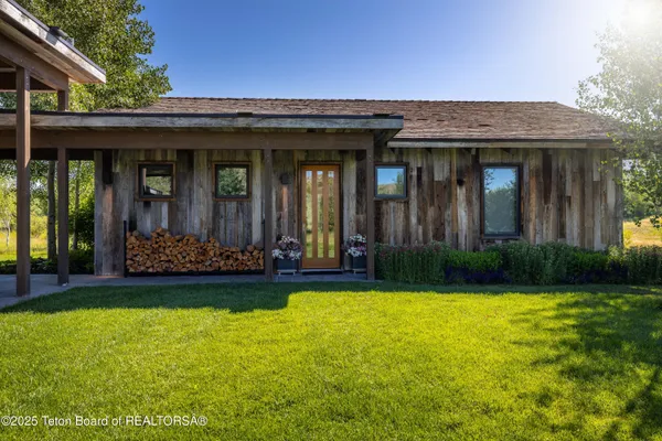 $19,500,000 | 3150 Cody Creek Drive, Jackson, WY 83001