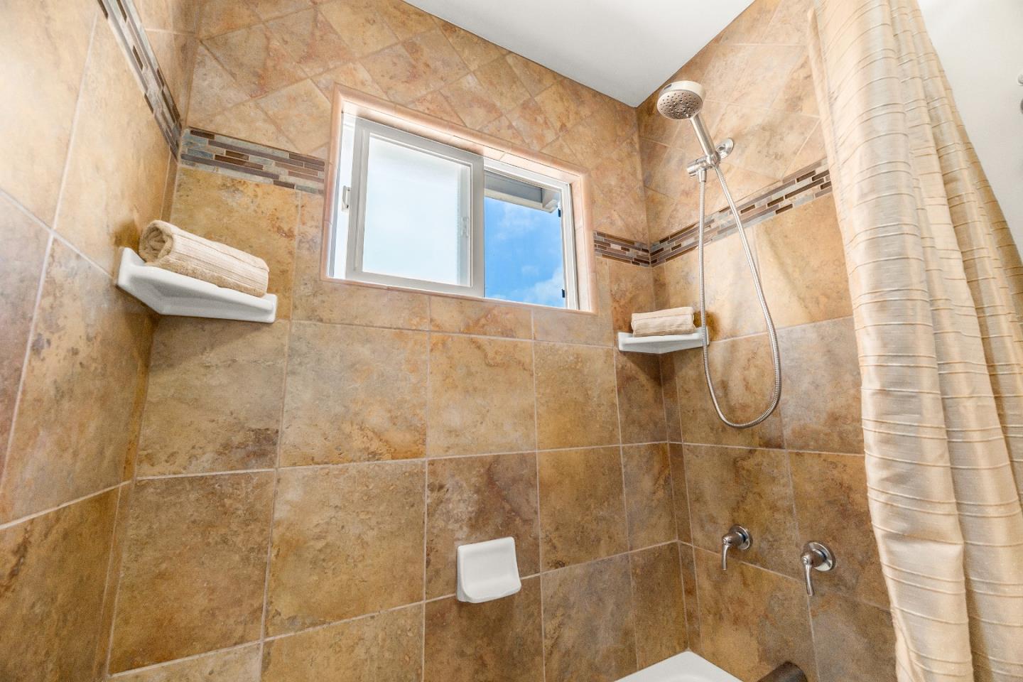 3325 Axford Road Santa Cruz, CA 95062 - Photo 17 of 44