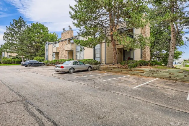 $169,000 | 477 South Memphis Way, Unit 11, Aurora, CO 80017