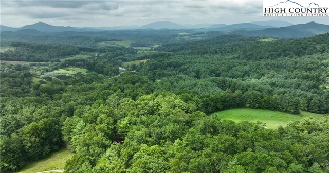 $260,000 | 141 Maines Hill Lane, Piney Creek, NC 28663