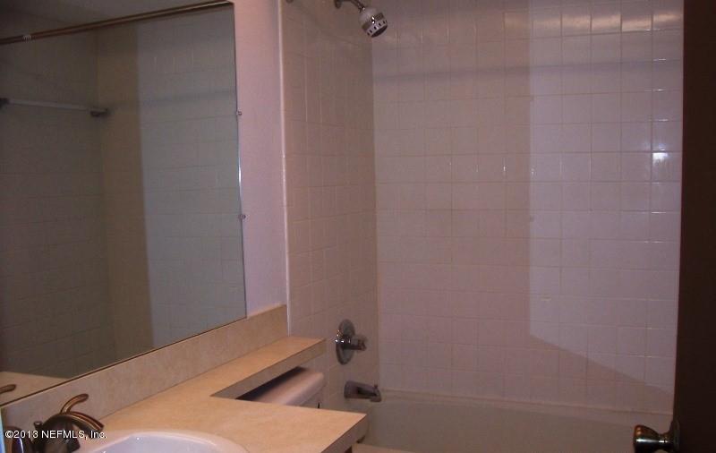 1080 Kings Road Neptune Beach, FL 32266 - Photo 9 of 14 100_6198