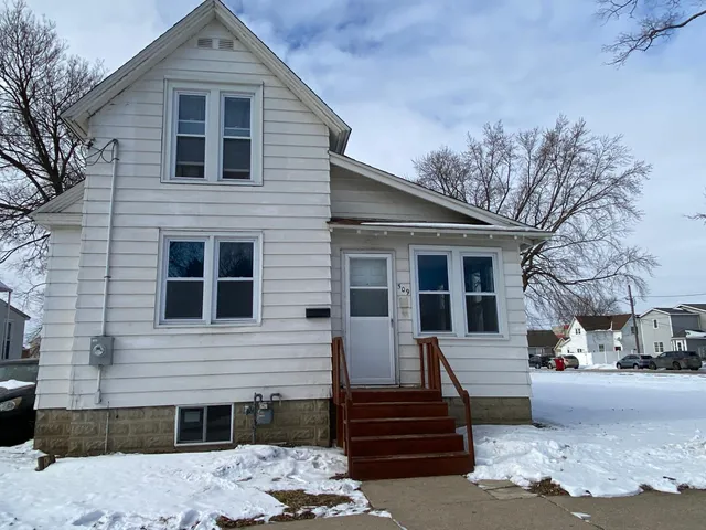 $134,900 | 509 8th Street Northeast, Austin, MN 55912