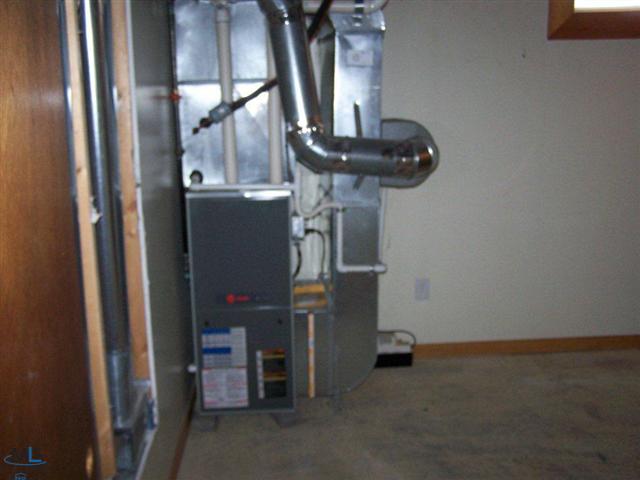 7225 Jeddo Road Jeddo, MI 48032 - Photo 7 of 13 31103727-6.JPG