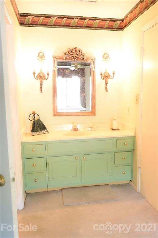 6701 Thermal Road, Unit 10 Charlotte, NC 28211 - Photo 22 of 36 Gallery Image 22