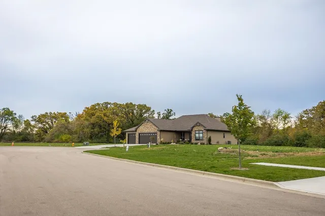$96,271 | 2626 Woodside Drive, Beloit, WI 53511