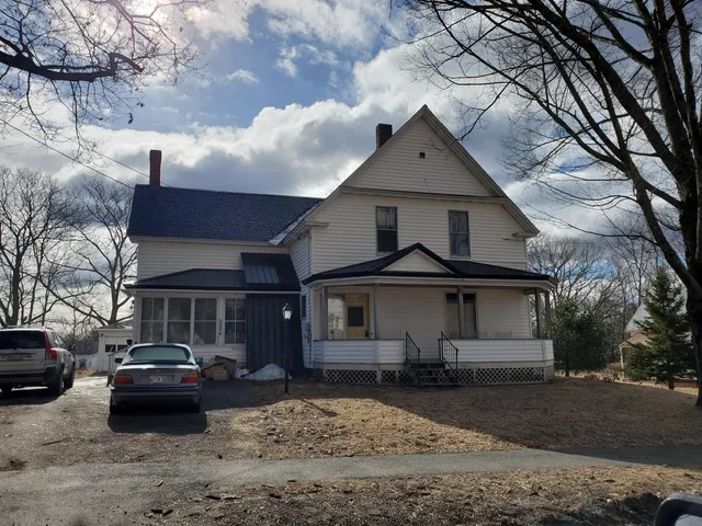 $140,000 | 12 Belmont Street, Milo, ME 04463