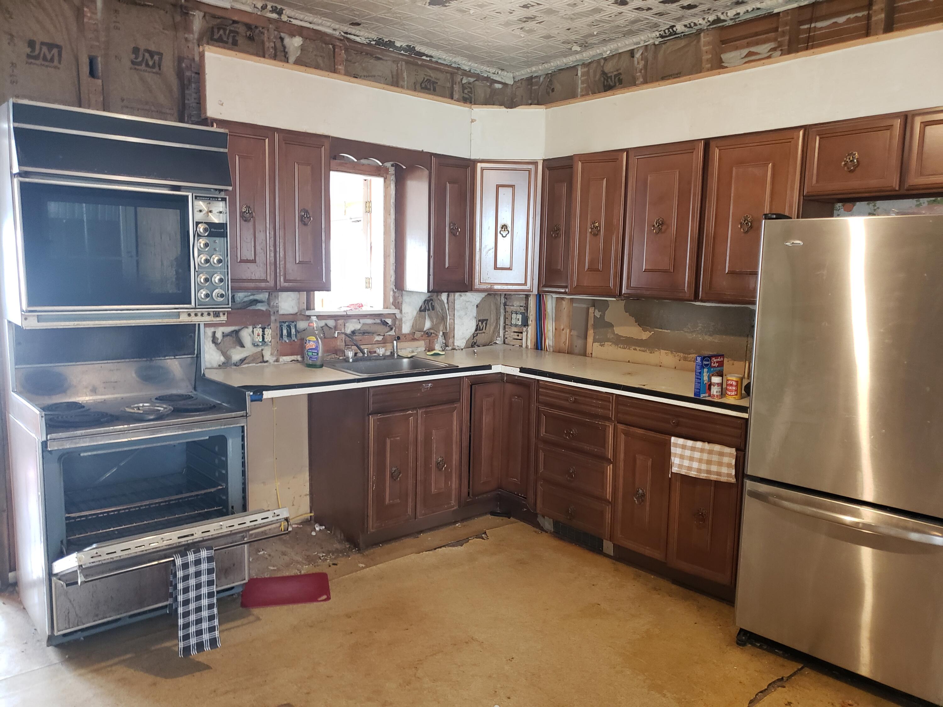 12 Belmont Street Milo, ME 04463 - Photo 6 of 29 20240508_105212