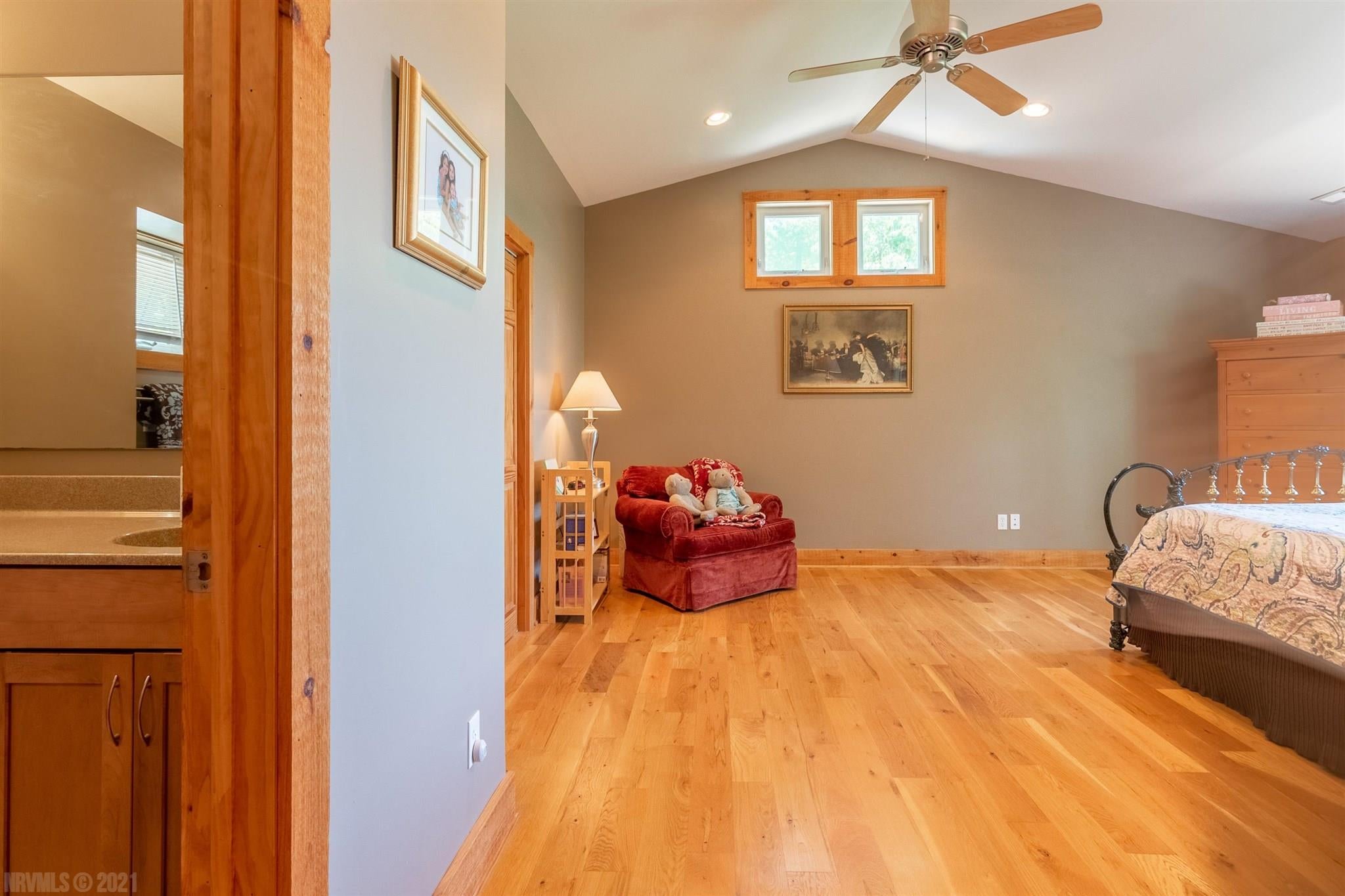 4661 Rhea Ridge Drive Blacksburg, VA 24060 - Photo 38 of 80 Gallery Image 38