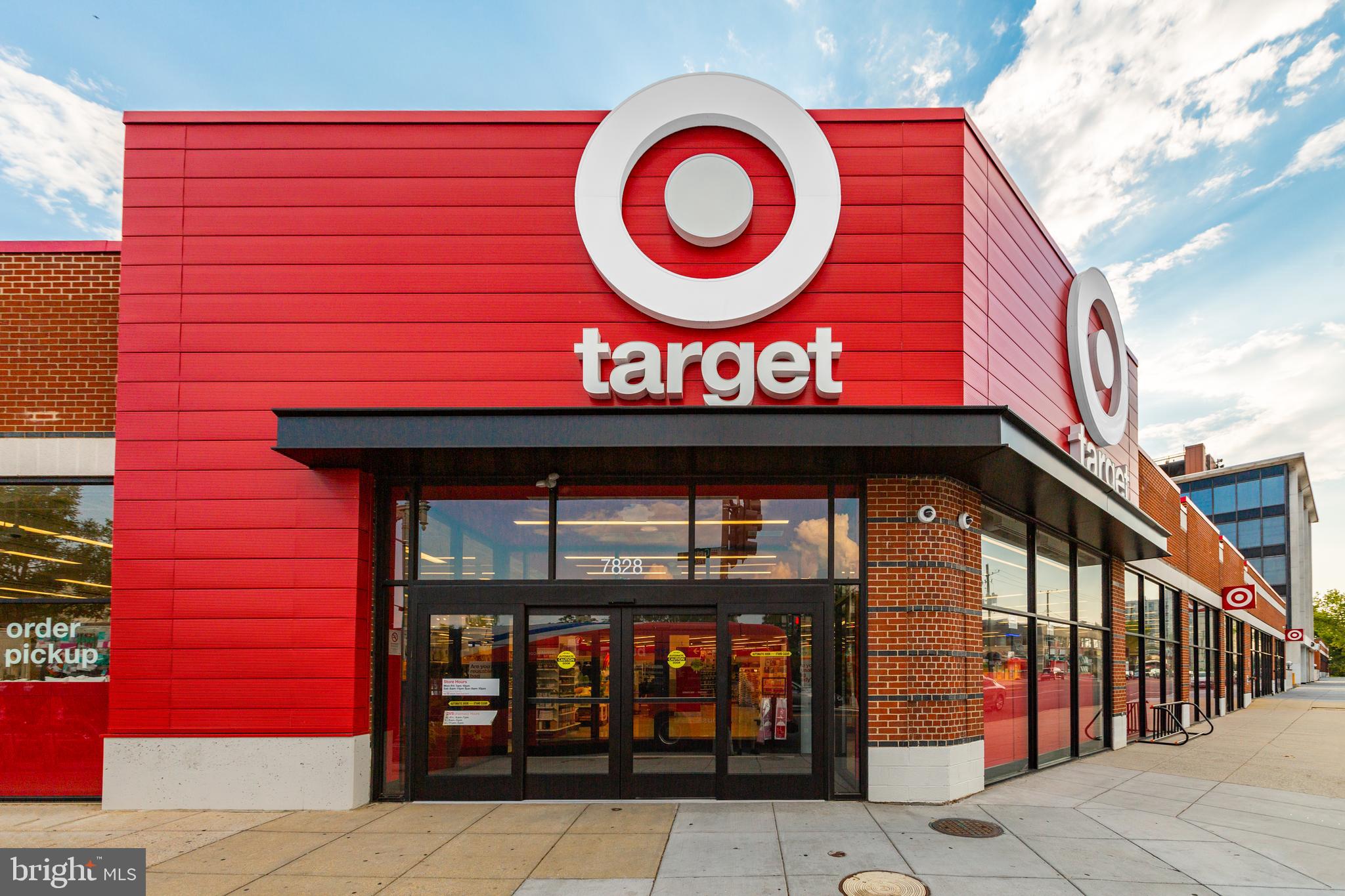 9004 Bradford Road Silver Spring, MD 20901 - Photo 50 of 60 Close to Target