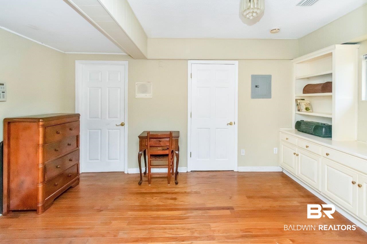 17 West Chadwick Drive Mobile, AL 36606 - Photo 12 of 24