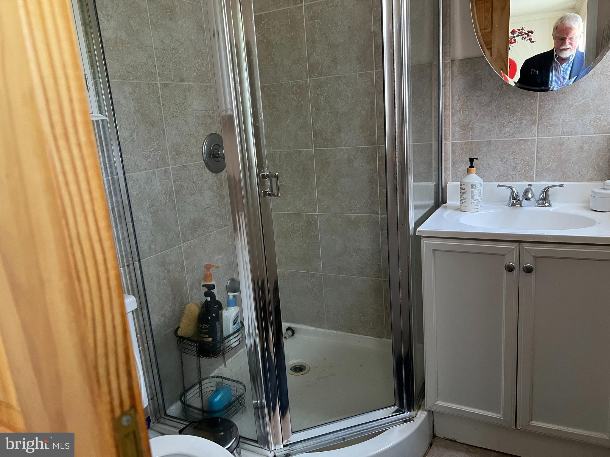 178 Herrontown Road Princeton, NJ 08540 - Photo 8 of 13 Lower lever full bath