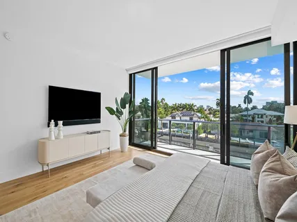 $3,495,000 | 160 Isle Of Venice Drive, Unit 301, Fort Lauderdale, FL 33301