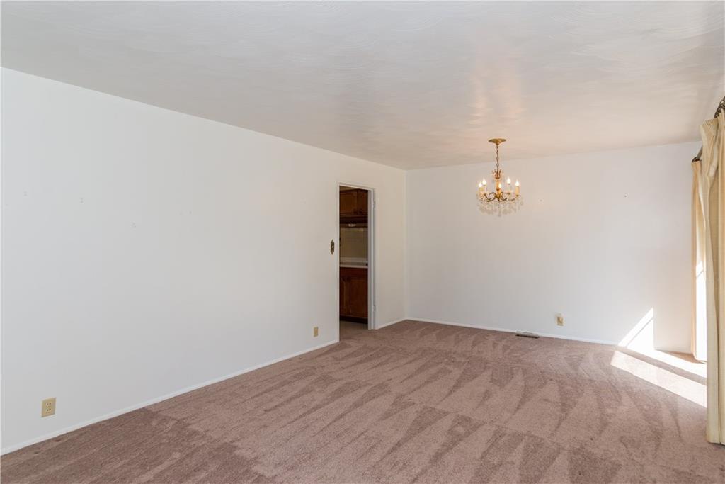 8003 Taunton Road Indianapolis, IN 46260 - Photo 4 of 24 Gallery Image 4